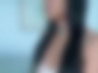 BellaSky's Live Sex Cam Show