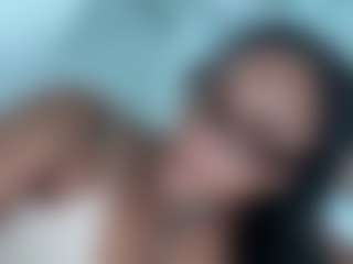 BellaSky's Live Sex Cam Show