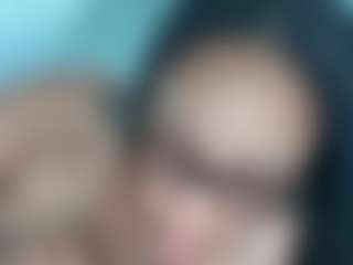 BellaSky's Live Sex Cam Show