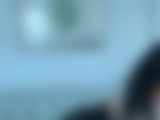 BellaSky's Live Sex Cam Show