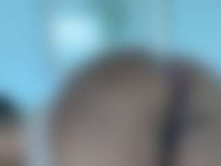 BellaSky's Live Sex Cam Show