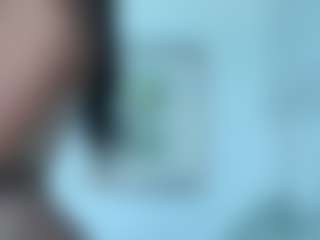 BellaSky's Live Sex Cam Show