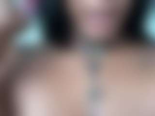 BellaSky's Live Sex Cam Show