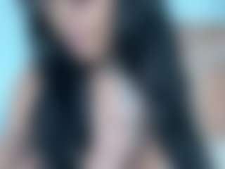 BellaSky's Live Sex Cam Show