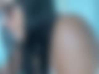 BellaSky's Live Sex Cam Show