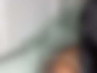 Live cam show with BellaSky - Ebony Lovense on Fling VIP Chat