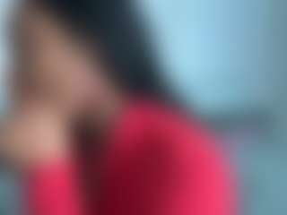BellaSky's Live Sex Cam Show