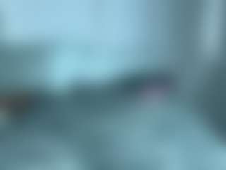 BellaSky's Live Sex Cam Show