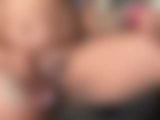 BellaSky's Live Sex Cam Show