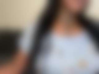 BellaSky's Live Sex Cam Show