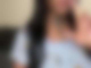 BellaSky's Live Sex Cam Show