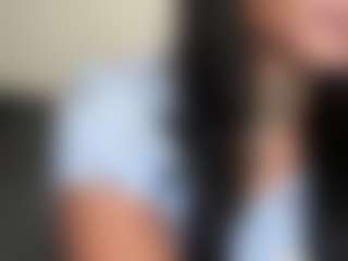 Live cam show with BellaSky - Black Amateur on Camsoda