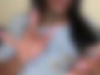 BellaSky's Live Sex Cam Show