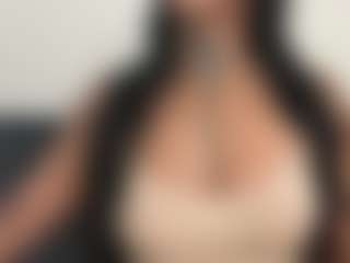 Live cam show with BellaSky - American Mature on Camsoda | united states
