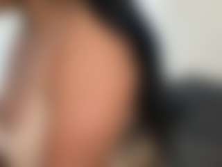 BellaSky's Live Sex Cam Show