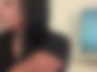 BellaSky's Live Sex Cam Show