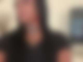 BellaSky's Live Sex Cam Show