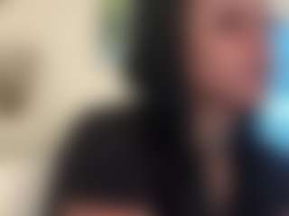 BellaSky's Live Sex Cam Show