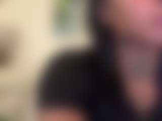 BellaSky's Live Sex Cam Show