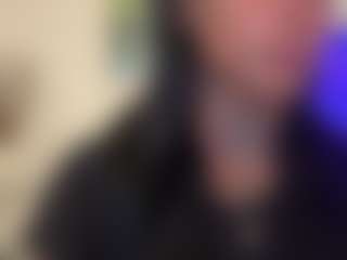 BellaSky's Live Sex Cam Show