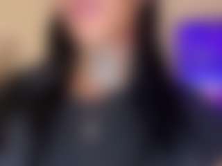 BellaSky's Live Sex Cam Show