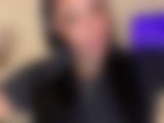 BellaSky's Live Sex Cam Show