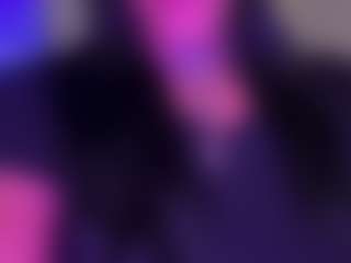 BellaSky's Live Sex Cam Show