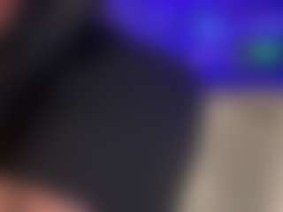 BellaSky's Live Sex Cam Show