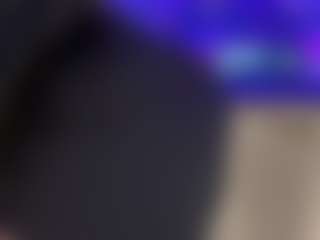 BellaSky's Live Sex Cam Show