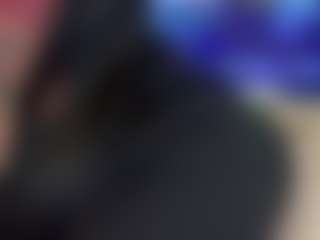 BellaSky's Live Sex Cam Show