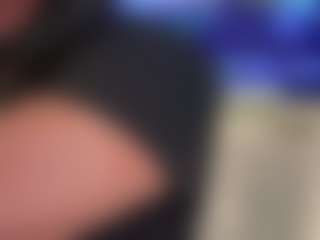 Live cam show with BellaSky - Lingerie on CamSodaAdn