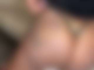 BellaSky's Live Sex Cam Show