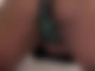 BellaSky's Live Sex Cam Show