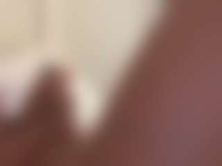 BellaSky's Live Sex Cam Show