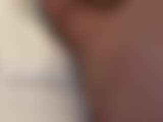 BellaSky's Live Sex Cam Show