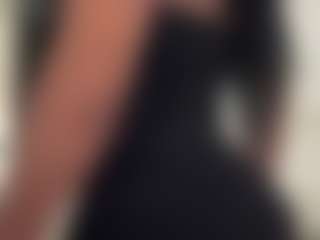 BellaSky's Live Sex Cam Show