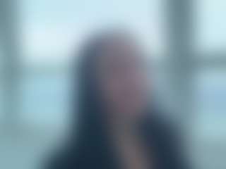 BellaSky's Live Sex Cam Show