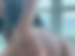 BellaSky's Live Sex Cam Show