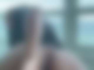 BellaSky's Live Sex Cam Show