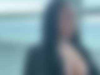 BellaSky's Live Sex Cam Show