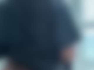 BellaSky's Live Sex Cam Show