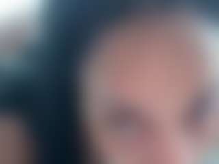 BellaSky's Live Sex Cam Show