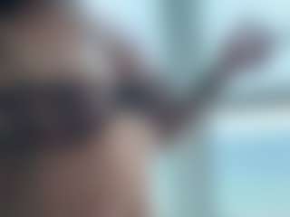 BellaSky's Live Sex Cam Show