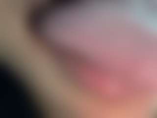 BellaSky's Live Sex Cam Show