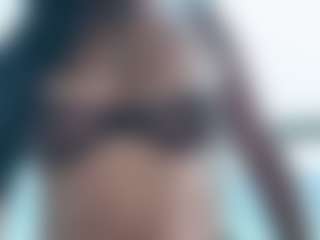 BellaSky's Live Sex Cam Show