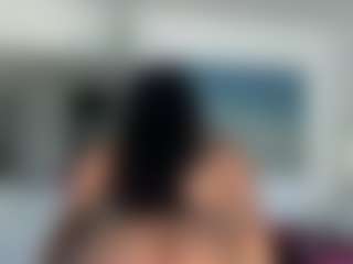 BellaSky's Live Sex Cam Show