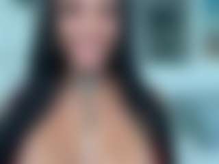BellaSky's Live Sex Cam Show