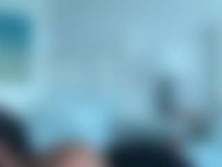BellaSky's Live Sex Cam Show
