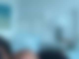 BellaSky's Live Sex Cam Show