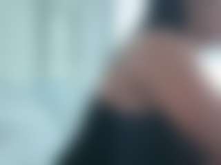 BellaSky's Live Sex Cam Show